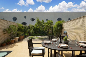 Centric apartment gran via fira montjuic